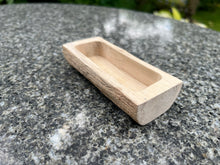 Load image into Gallery viewer, The Nihal Rustic Oak Open Topped Trinket Box