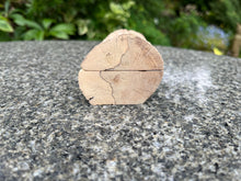 Load image into Gallery viewer, The Cursa Rustic Oak Lidded Trinket Box