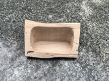 Load image into Gallery viewer, The Capella Rustic Oak Vertical Open Topped Trinket Box