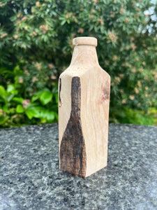 The Azha Oak Vase