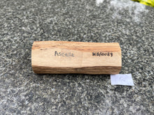 Load image into Gallery viewer, The Ascella Rustic Oak Lidded Trinket Box