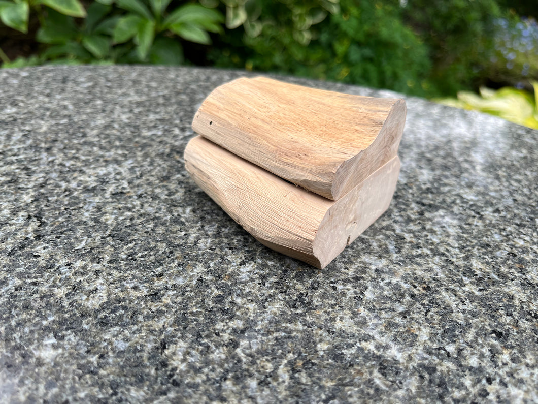 The Chow Rustic Oak Lidded Trinket Box