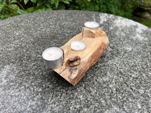 Load image into Gallery viewer, Delta shaped 3 tea light holder