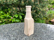 Load image into Gallery viewer, The Alcor Oak Vase