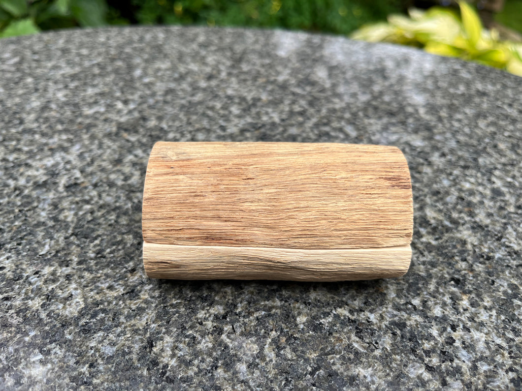 The Agena Rustic Oak Lidded Trinket Box