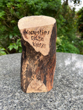 Load image into Gallery viewer, Delta shaped 3 tea light holder