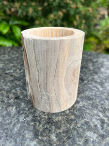 The Alshain Oak Vase