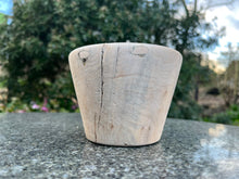 Load image into Gallery viewer, The Baham Oak Nibbles Bowl