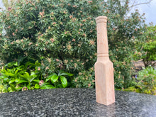 Load image into Gallery viewer, The Chara Oak Vase