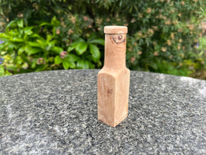 The Alkes Oak Vase