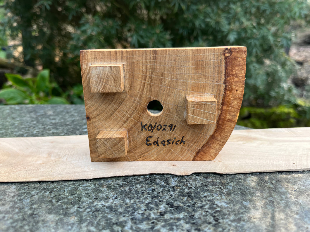 The Edasich Oak Soap Dish, Draco Constellation