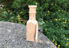 Load image into Gallery viewer, The Furud Oak Vase