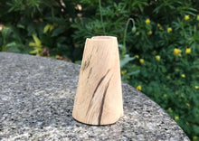 Load image into Gallery viewer, The Alnasl Oak Vase