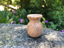 Load image into Gallery viewer, The Altais Thimble Vase