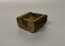Load image into Gallery viewer, The Gomelsa Rustic Oak Open Top Trinket Box